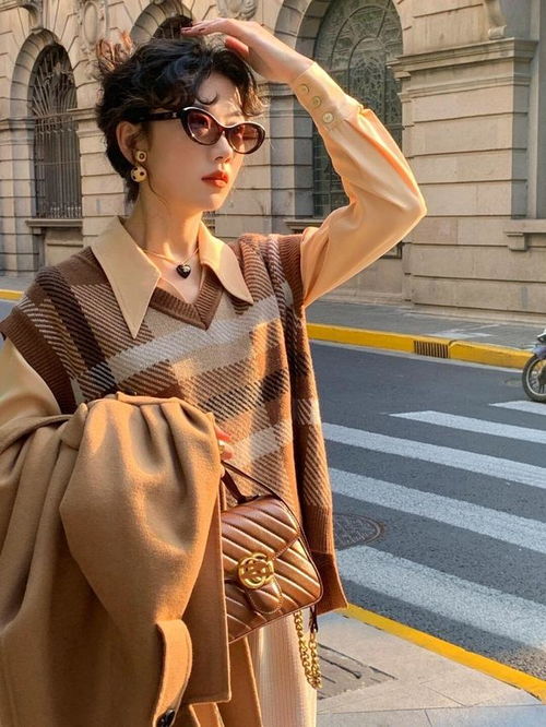 会穿毛衣的女人都很浪漫,尤其是这4款,轻松穿出高级气质感