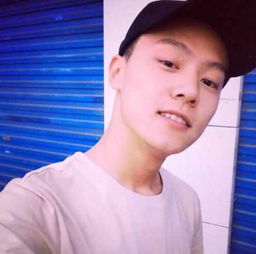 王晨正直播怼杨清柠,网友为什么总是伤害这个多情的不单身妈妈