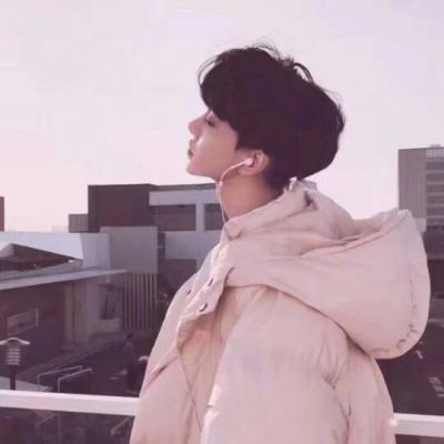 qq头像2018最新版男帅气
