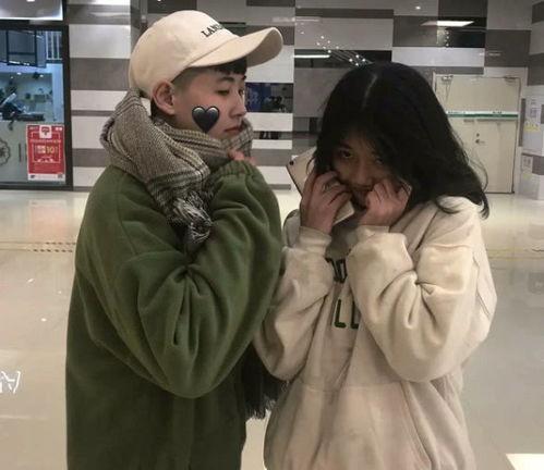 ins超火官宣情侣头像小婊贝,啥时候去民政局领小红本