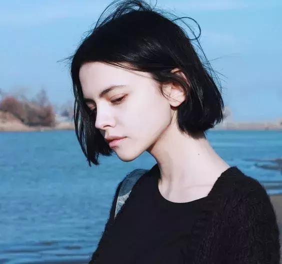 显脸小的发型,还不快get起来