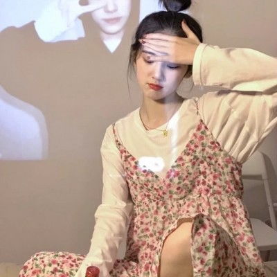 ins极尽温柔的女生头像