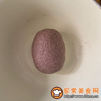 快手餐黑麦紫薯包的做法