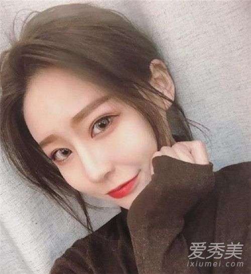 抖音温婉整容是真的吗温婉整容前后照片对比