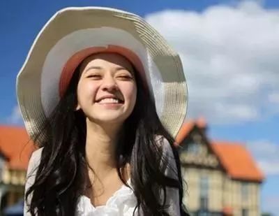 美呆了新疆最漂亮的12个美女,快看看她们是谁