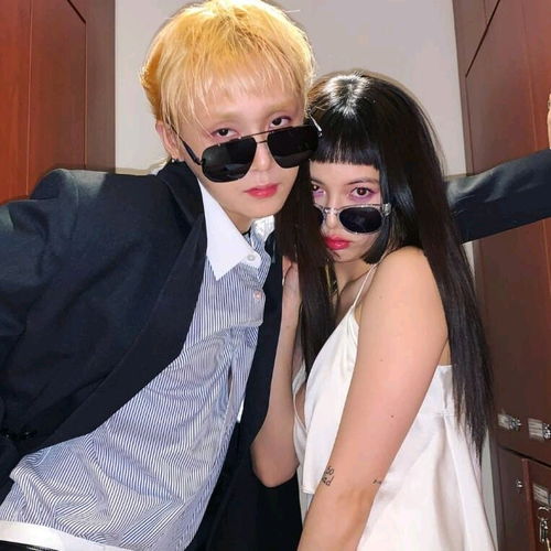 韩网热议金晓钟ins求婚泫雅marryme泫雅回应yes