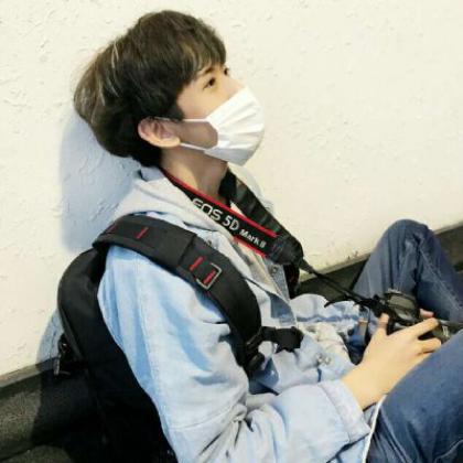 有个性的微信头像男,男生头像其实简单低调能吸引女人就行