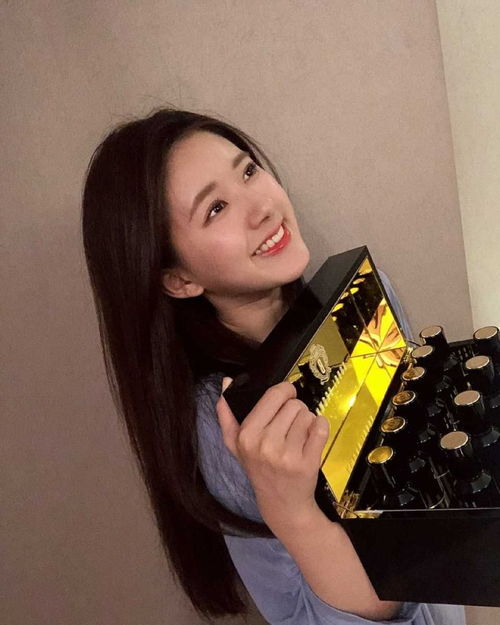 赵露思图集喜欢就快收藏吧
