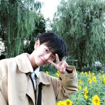 qq头像男生阳光清新去爱