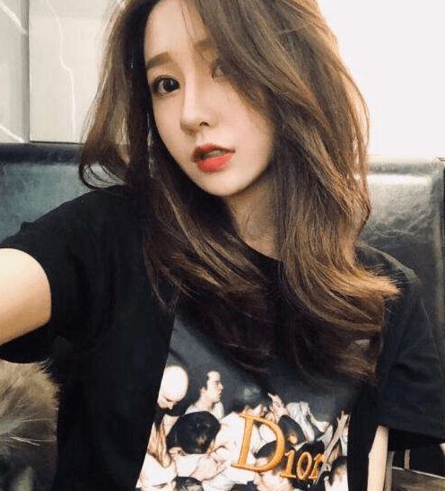 曾经火遍抖音的三大美女,莉哥温婉都被封杀,只剩下她经久不衰