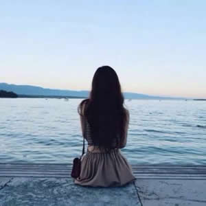 闺蜜头像背影或侧脸女