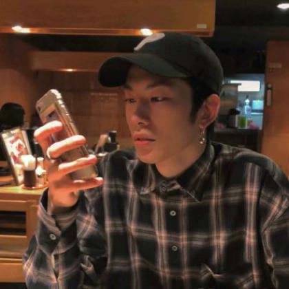 抖音超帅头像,全部是男生比较帅气的图片