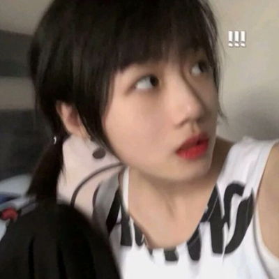 ins头像丧女生