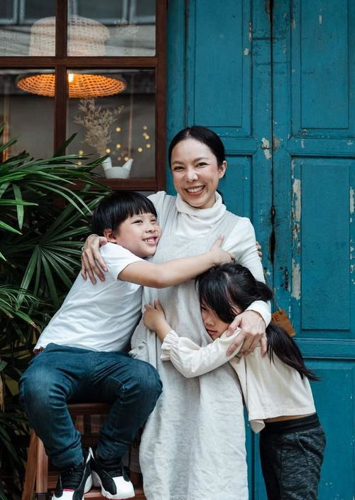 可恶快手主播性侵自己的亲生女儿丧尽天良