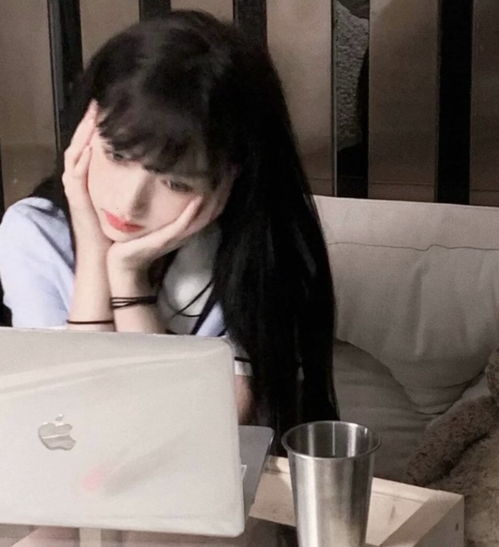 真人女生头像来日可期,愿你前程似锦