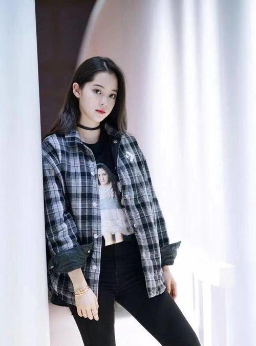 好看的女生头像ins高级质感欧阳娜娜