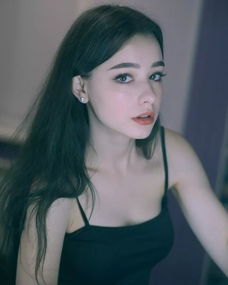 ins惊现俄罗斯版angelababy,年仅19岁便已美到犯规