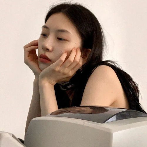 美女也会难过的网名