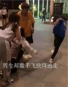 抖音17岁妹子出轨被男友抓个正着,大哭跪求原谅结果令人唏嘘