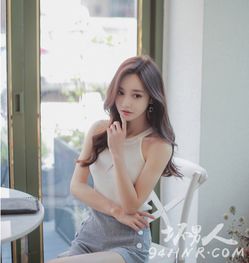 我被漂亮女老师诱惑着不能自拔的疯狂经历