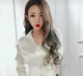 快手新晋两位女网红,颜值才华跟孟美岐有一拼,网友太美了