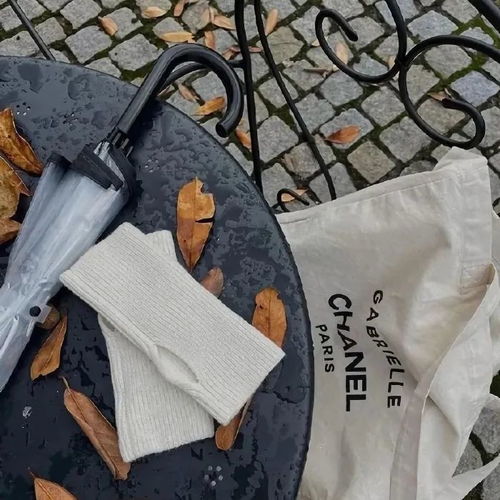 头像简单的ins风