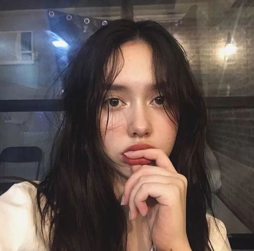 ins头像好像每天的快乐都有个限额