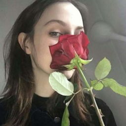 超酷欧美女生头像,简直就要弯了