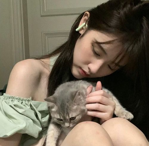 女头像ins高级感氛围感在逃