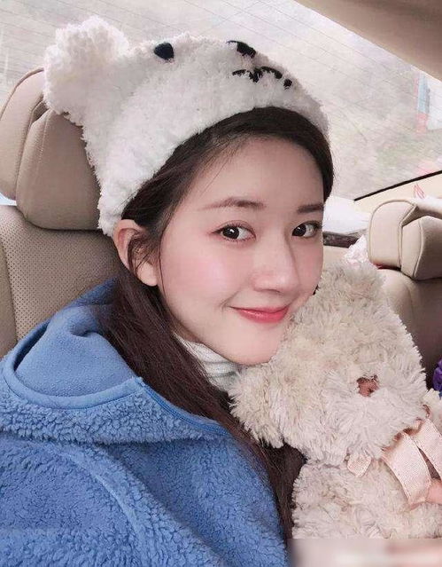 秋冬帽子大合集轻松玩转多种穿搭风格,时尚又高级