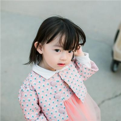 2020最火微信头像女生萌娃猪圈空荡荡而你在人间