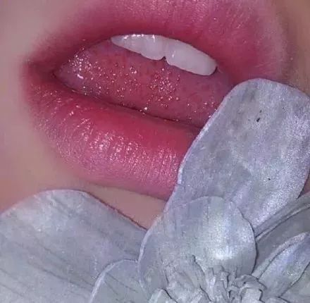 女生部位头像