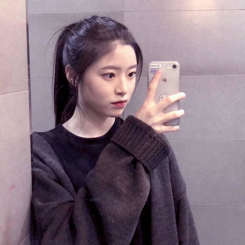 最热门快手网名女生专场