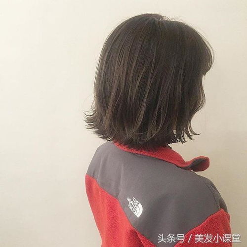 2018流行发型趋势,这个外翻发型一定会很火