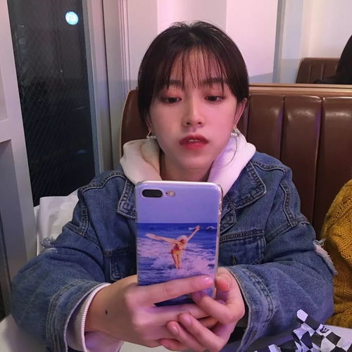 女生头像不能久伴,就别深拥