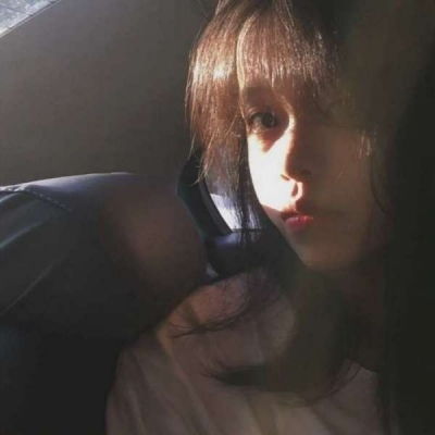 头像女真人ins高级质感戒指
