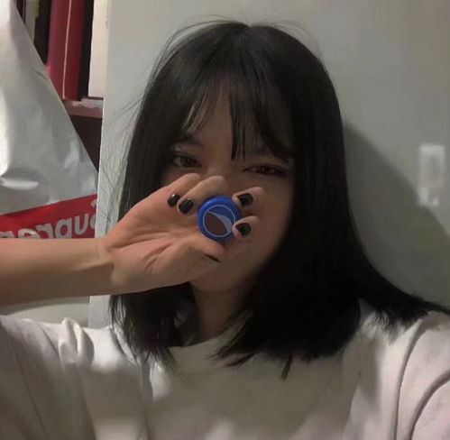 1229美女头像人们通常在感到厌烦时说睡了