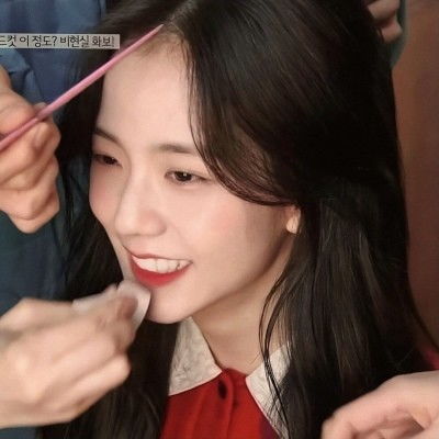 ins笑容超甜美女生头像