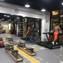 fashionfit美黑健身私教会馆星星堂店