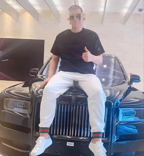 中国网红疯抢劳斯莱斯人手1辆,全靠榜一大哥
