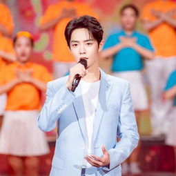 肖战蓝色西装上热搜了到底是怎么回事