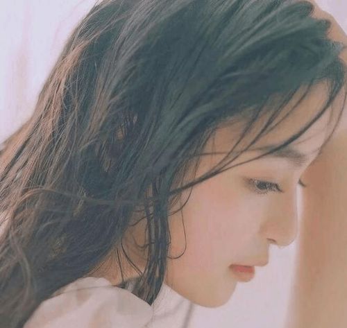 女生头像ins高级质感挡脸星座
