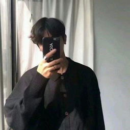抖音最近超火的句子愿你身后有一人,无所畏惧