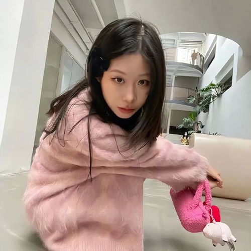 适合女生长期不换的微信头像