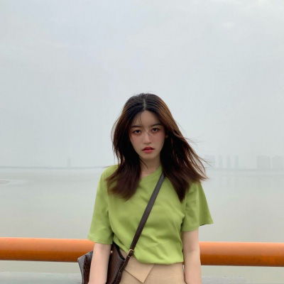 女生头像绿色系清新qq头像女生绿色社会真人