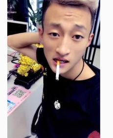 快手主播都有自己的艺名,祁天道原名很酷,散打哥原名却很普通