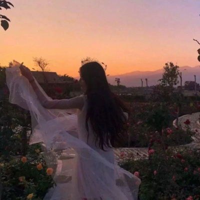 闺蜜头像背影一对两张唯美闺蜜头像两人可爱背影