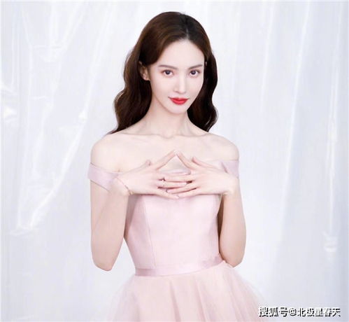 金晨表演洛神舞太惊艳,翩若惊鸿婉若游龙,灵动气质似仙女