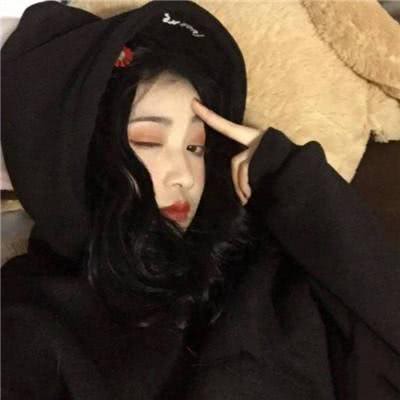 情商高,会说话,看得懂人心,给人的第一印象很好的星座
