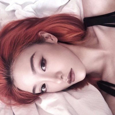 抖音超火小姐姐女图